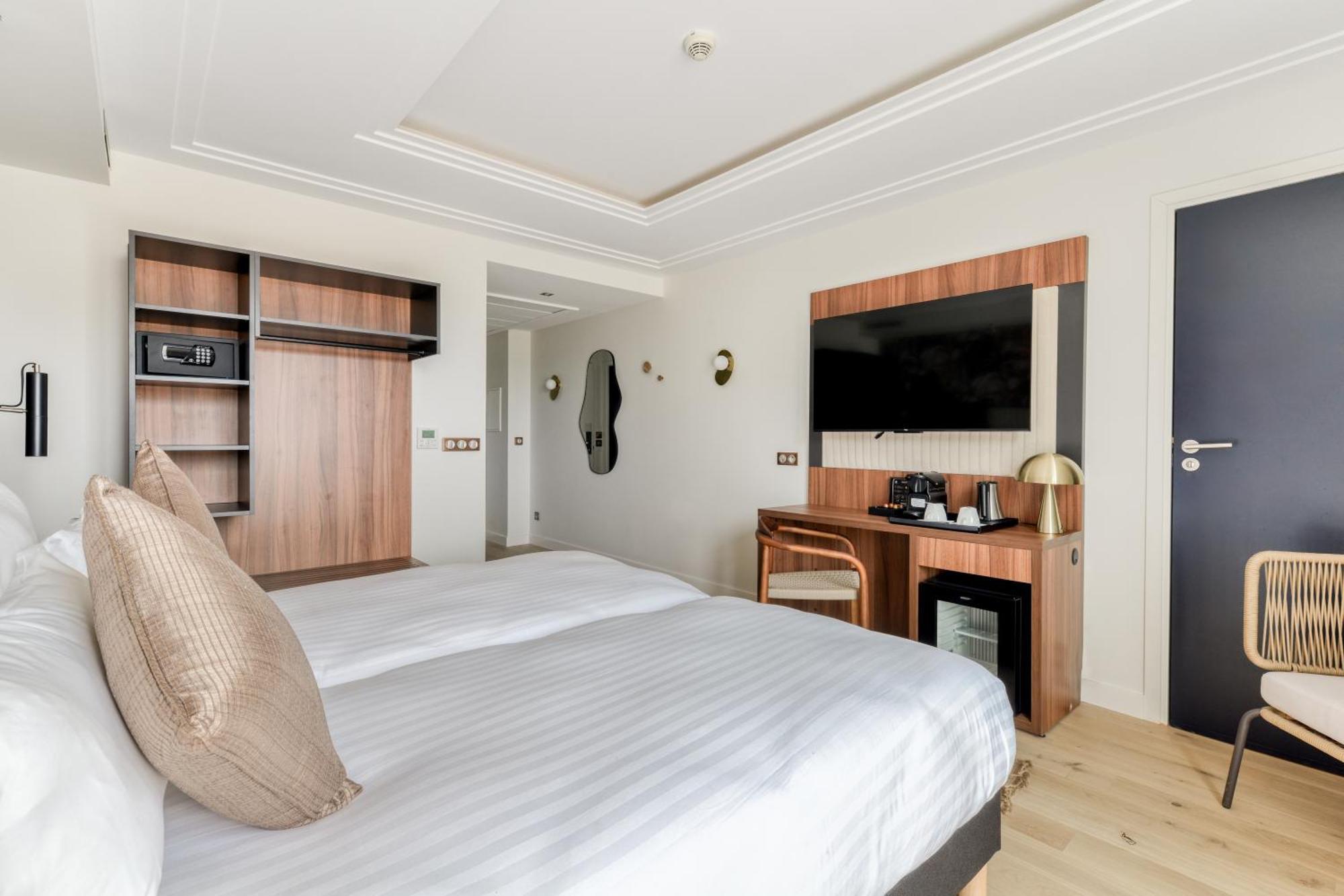 Hotel De Fontcaude 4*