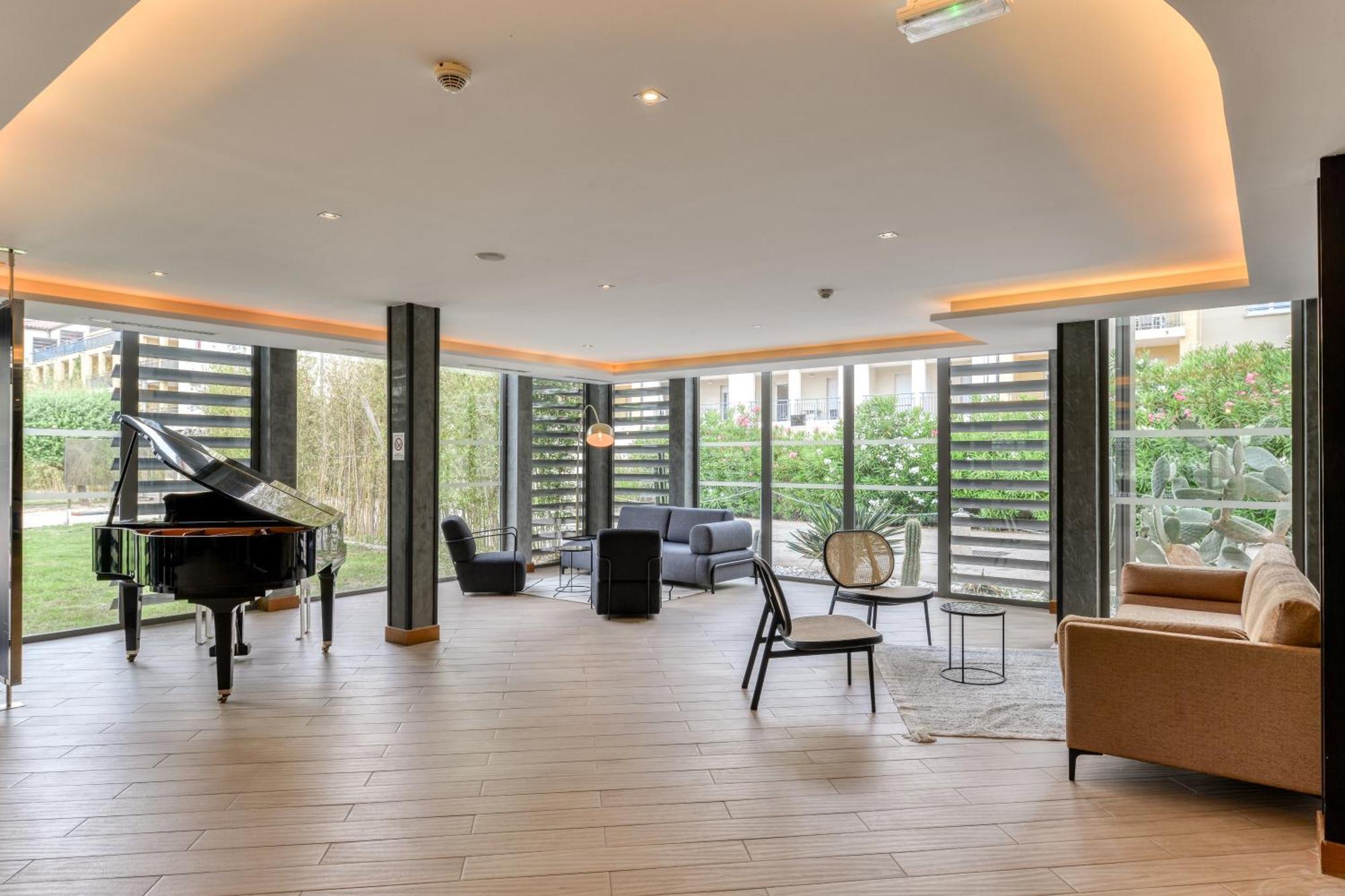 Hotel De Fontcaude 4*
